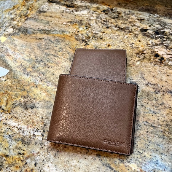 Coach mens wallet NwT - Picture 3 of 3